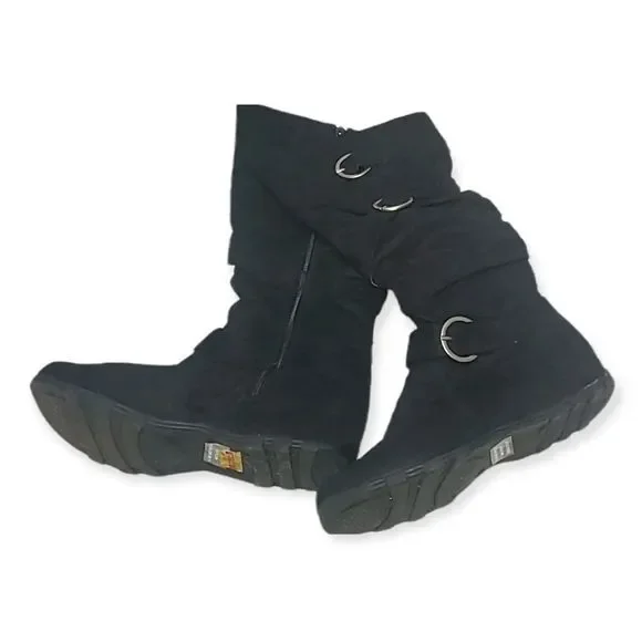 Boots - Picture 1 of 6